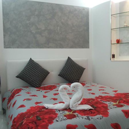 Appartamento Tulipano Rosso Trapani Exterior foto